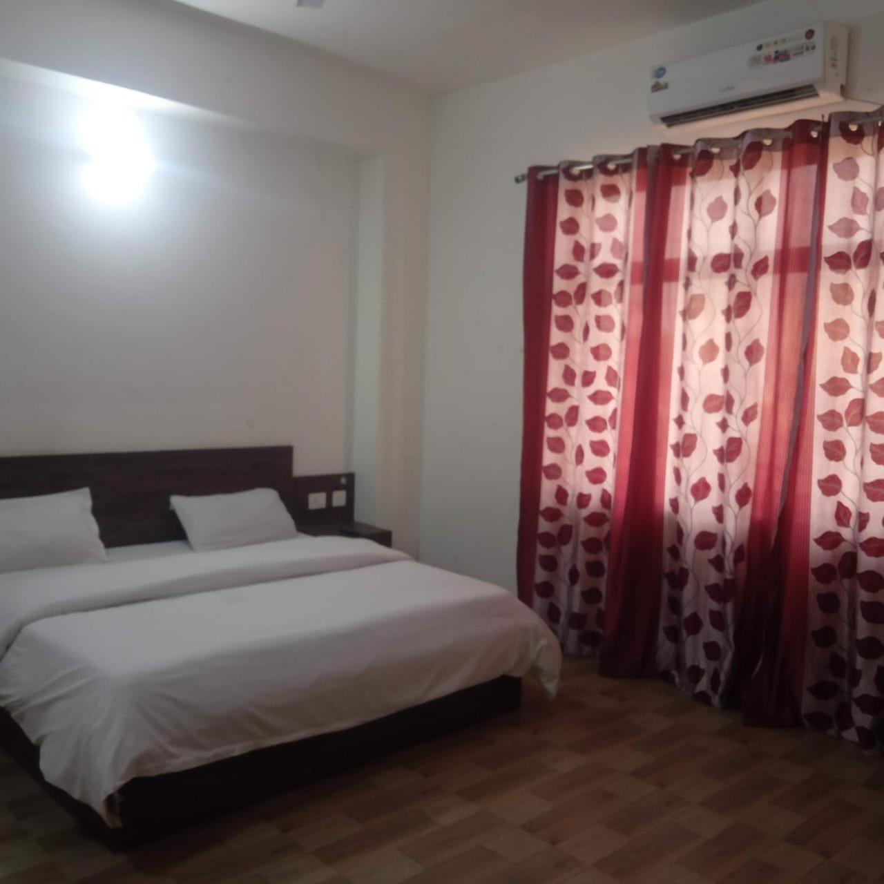 The Rejoice Hotel & Guesthouse Greater Noida Dış mekan fotoğraf